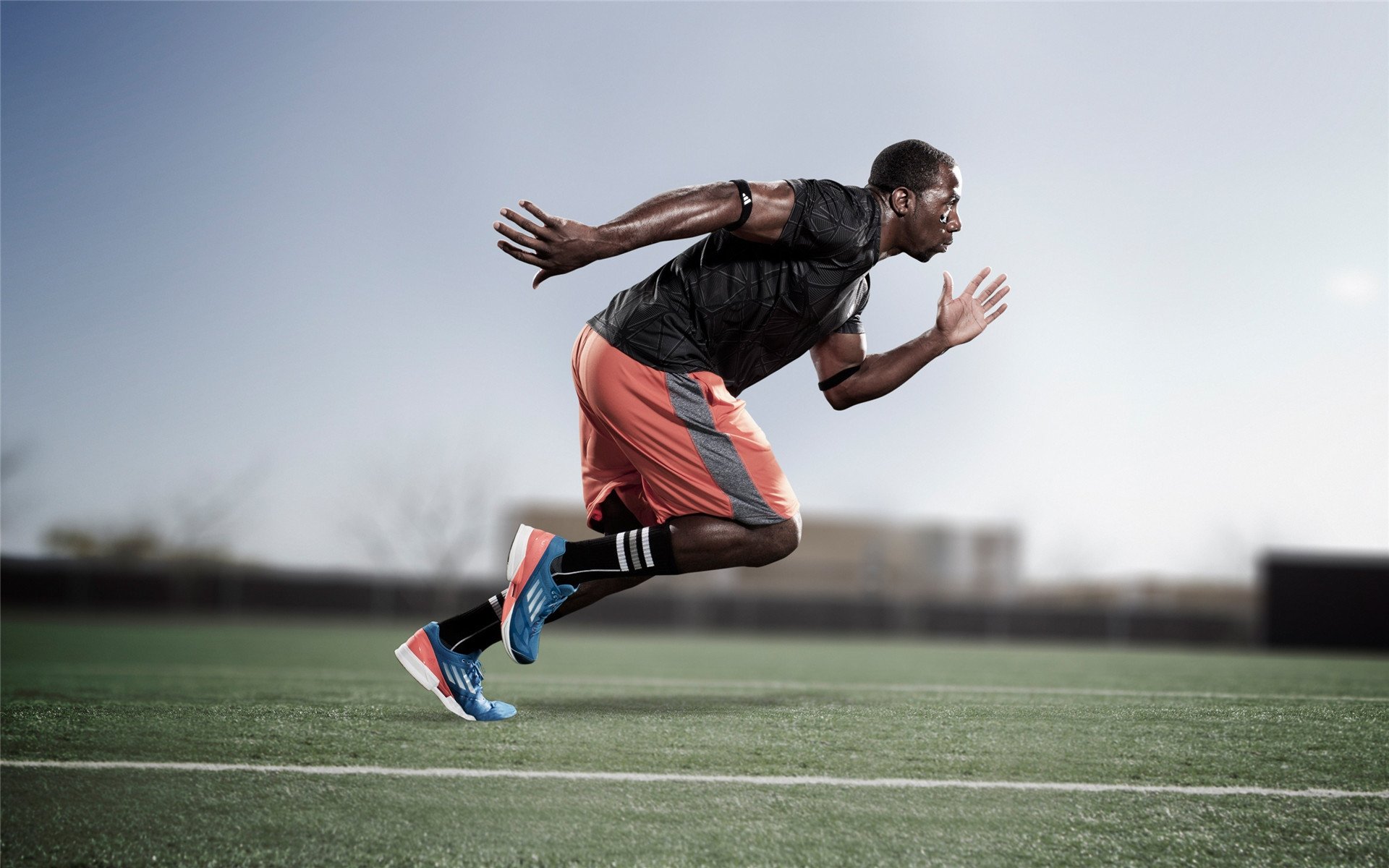 “超越极限:冲破天气与地形的速度奇迹”,超越极限视频